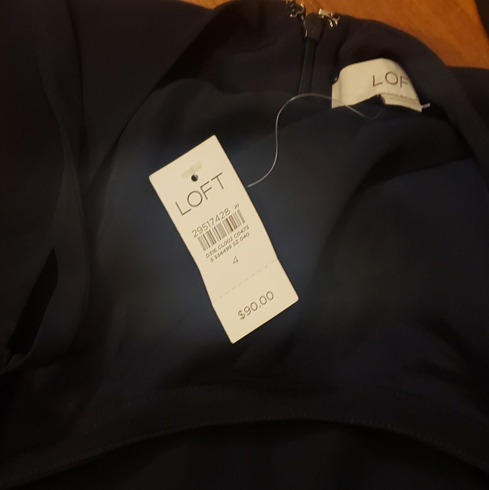 NWT LOFT navy shift dress flutter sleeve size 4 - Picture 4 of 6